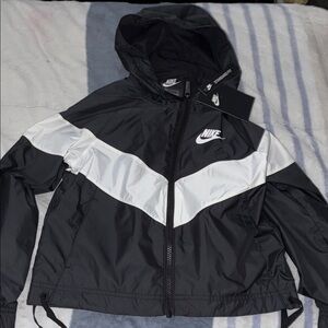 Girls Nike windbreaker